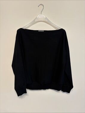 Aritzia babaton black inspiration sweater sz m medium worn once